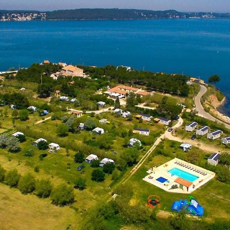 Camping Tikayan Felix De La Bastide Saint-Mitre-les-Remparts Exterior foto