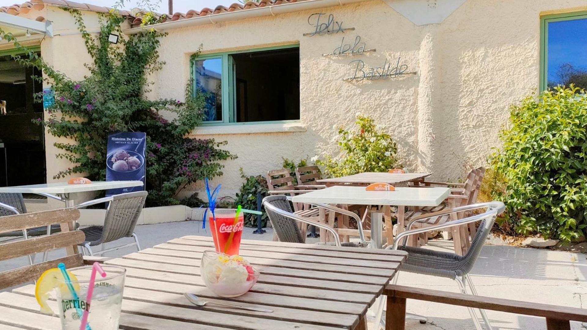 Camping Tikayan Felix De La Bastide Saint-Mitre-les-Remparts Exterior foto
