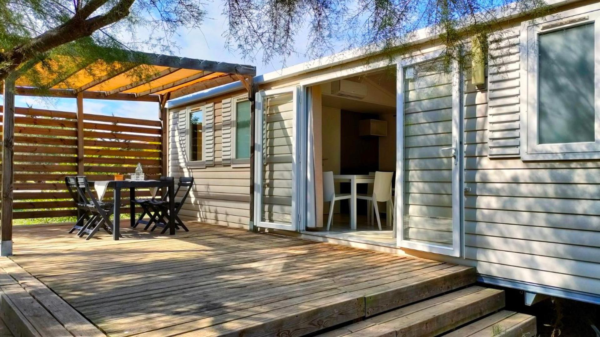 Camping Tikayan Felix De La Bastide Saint-Mitre-les-Remparts Exterior foto